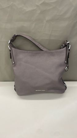 Michael Kors purse. Item No 335 (Shopgoodwill)
