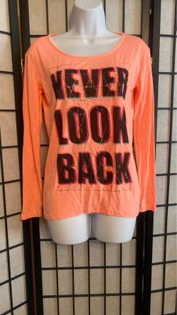 Juniors long sleeve top Size medium