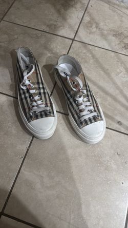 Burberry Sneakers