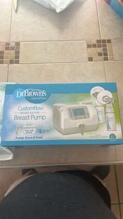 Breast pump whit supplies￼