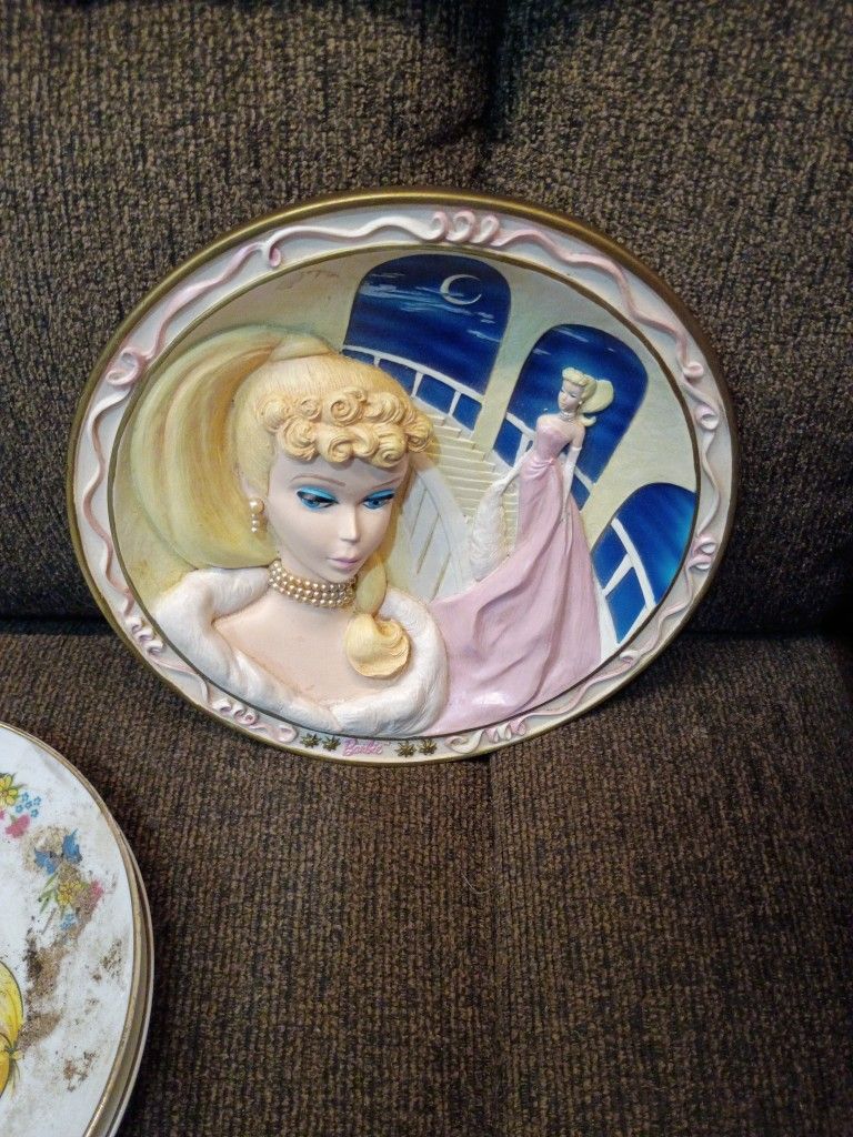 Collectible Barbie Plate