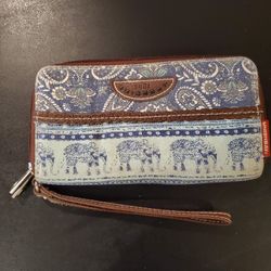 Unionbay Blue Elephant Print Canvas Wristlet Wallet (Excellent Condition) 