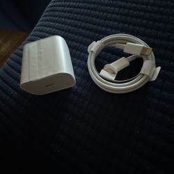 Brand New Fast Apple iPhone Charger 20 Watts With Brick And Cable