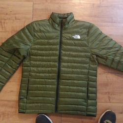 North Face- Green Puffy Jacket New W/Tag