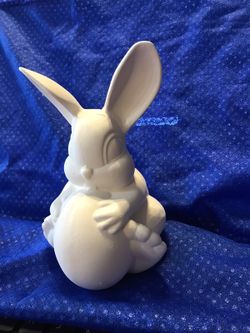 Ceramics for you to paint