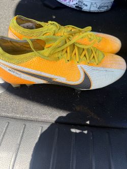 Nike mercurial vapor 13 size 9.5