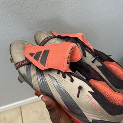 Adidas Predator Elite Size 8 
