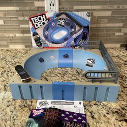 Tech Deck Daewon Mega Bowl X-Connect Park Creator Playset