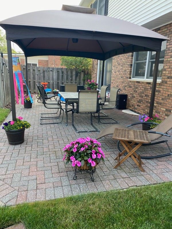 12' X 10' Metal Frame Canopy