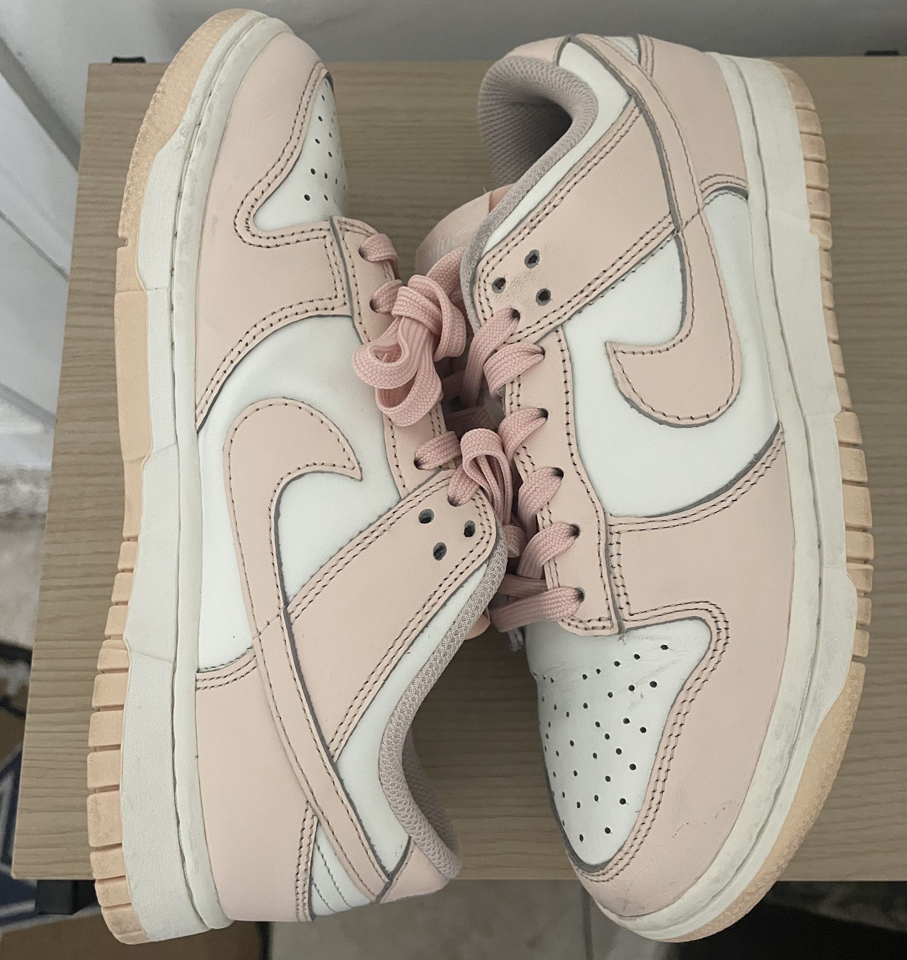 Nike Dunks Orange Pearl