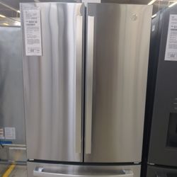 GE GNE25JYKFS French Door Refrigerator 25 cu ft Retail $2099 SAVE $1248