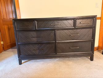 Raymour & Flanigan Bari Dresser & Nightstand – Smoke Finish