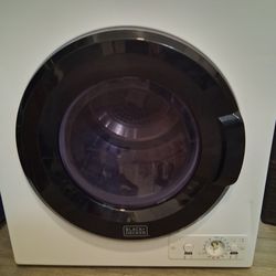 DRYER COMPACT  BLACK & DECKER