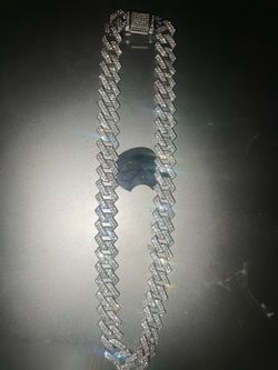 Moissanite Cuban Chain