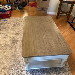 Mesita de centro/ Coffee table