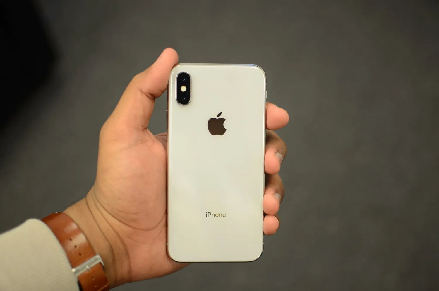 Apple iPhone X ๐ฑ โ Unlocked & Compatible with All Carriers! Get Yours Today!