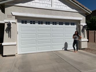 Long-Panel Design Garage Doors