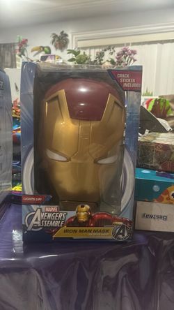 Avengers lamp