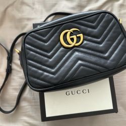 Gucci Crossbody Handbag 