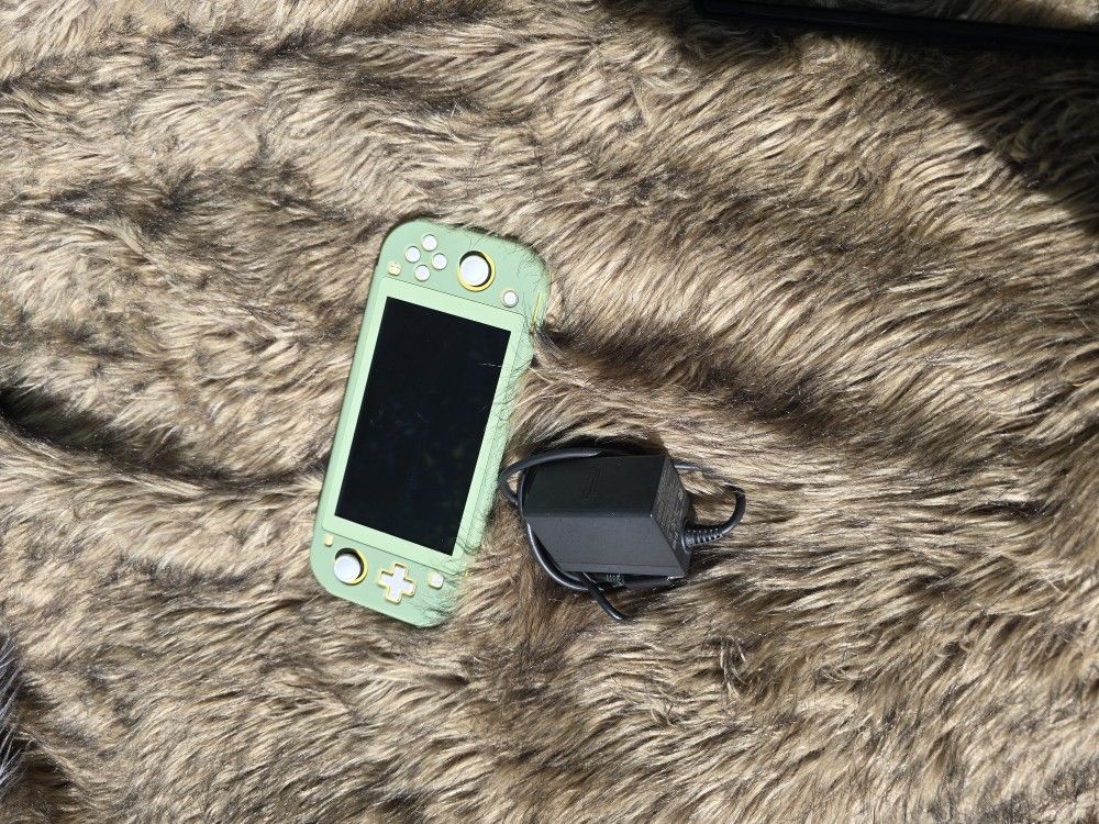 Nintendo Switch Lite Yellow With Green Protector Case (Perfectl Condition)
