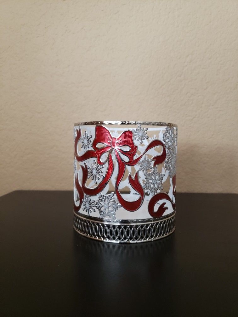 CHRISTMAS POINSETTIA CANDLE HOLDER $10 (NEW)