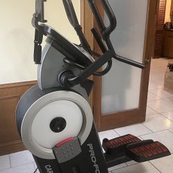 Bowflex Elliptical Trainer With IFit