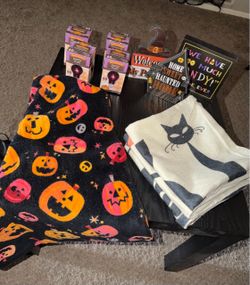 Free Halloween decor