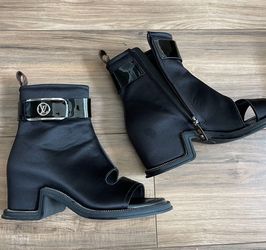 LV Boots