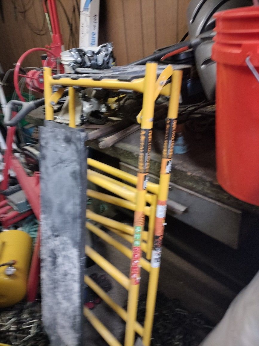 3 Ft Portable Staging