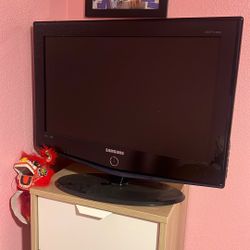 32” Samsung Tv