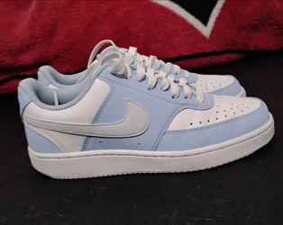 🩵🤍 NIKE SHOES FOR SALE $60! 🤍🩵