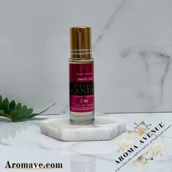 Prada Candy Women Perfume Oil Rollerball Pack Of 1