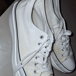 Women's Size 10 Steve Madden Canvas Wedge Sneakers 