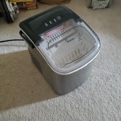 Ionchill Tabletop Ice Maker Works Great