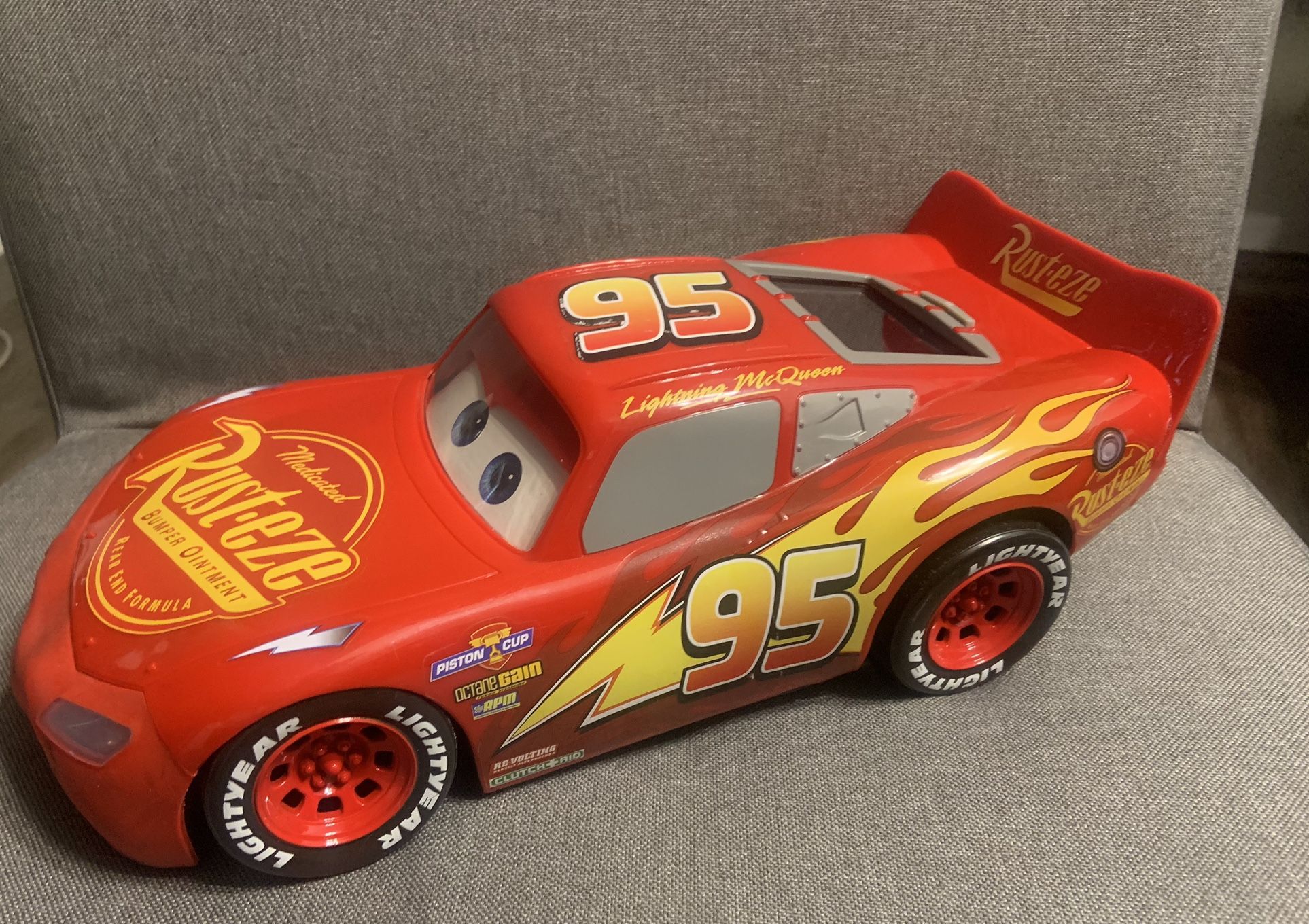 Disney Pixar Cars 3 Tech Touch Lightning McQueen