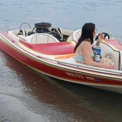 Advantage Jet Boat, Bowrider