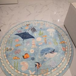 Beautiful NEW 6' Rug Baby/Toddler/Child