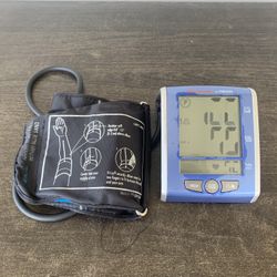 Walgreens By HoMedics Deluxe Automatic Blood Pressure Monitor