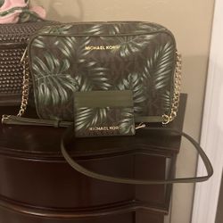 Michael Kors Purse And Matching Wallet