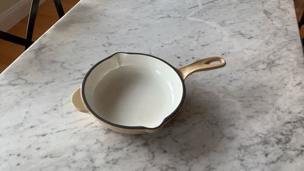Enameled Cast Iron Skillet Pan