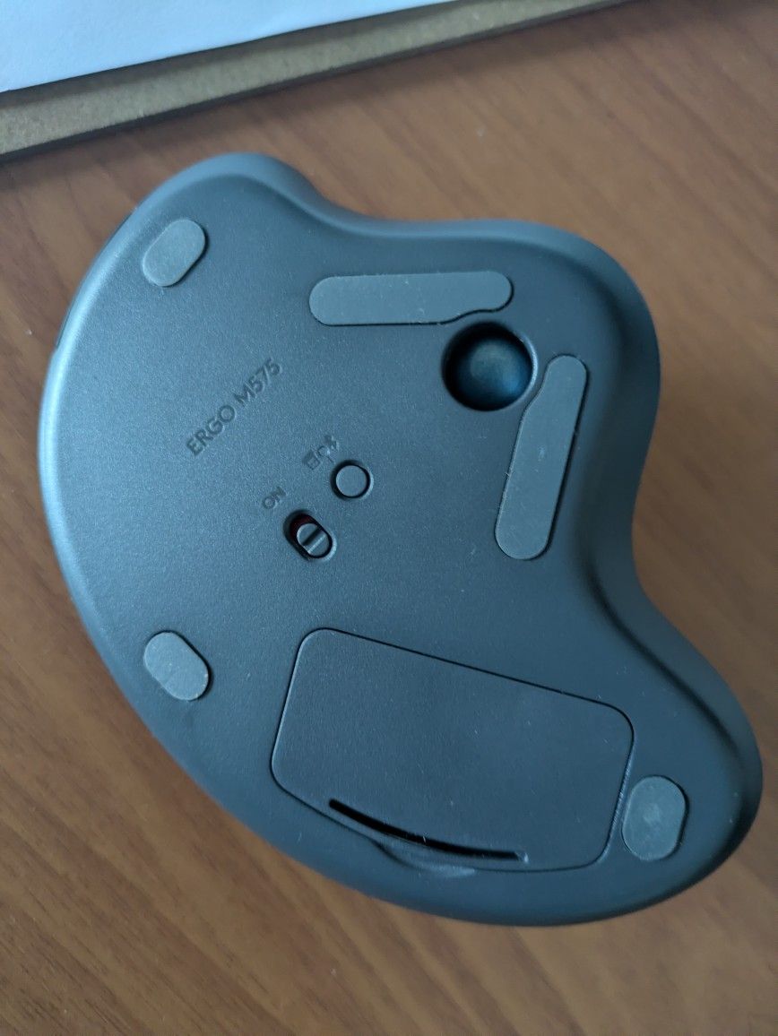 Logitech ergonomic Mouse