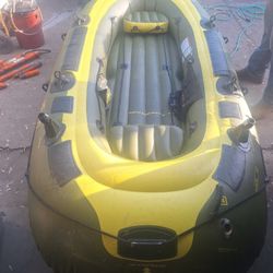 6 Person Fish Hunter Raft