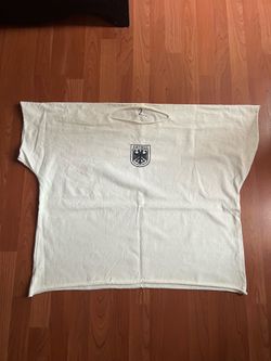 Kanye Vultures Tee (Box Fitted)