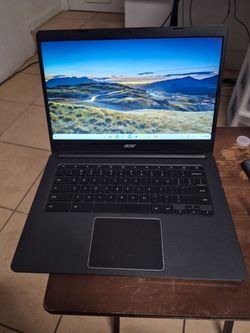 Acer 14 inch Chromebook laptop C922 KO6Y