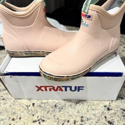 XTRATUF Boots Size 8 