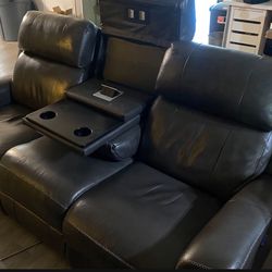 Leather 87" Power Zero Gravity Reclining Sofa With Power Headrest Drop Down Tray & USB