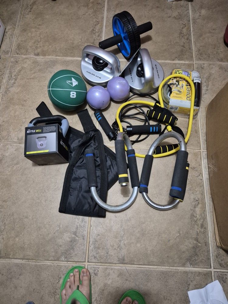 FITNESS HOME GYM EQUIPMENTS