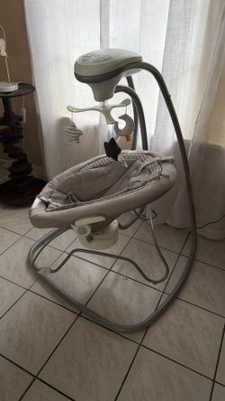 Graco baby swing