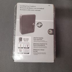 Locking Key Cabinet (48 Key)