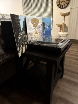 Record Player with speakers